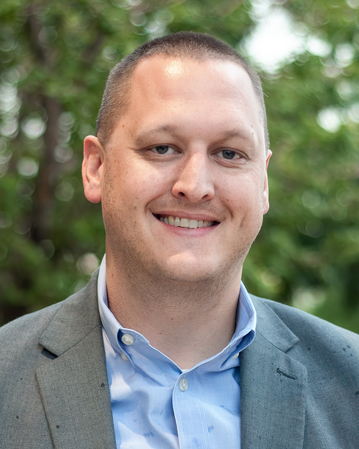 Headshot of Andrew Kotaska.