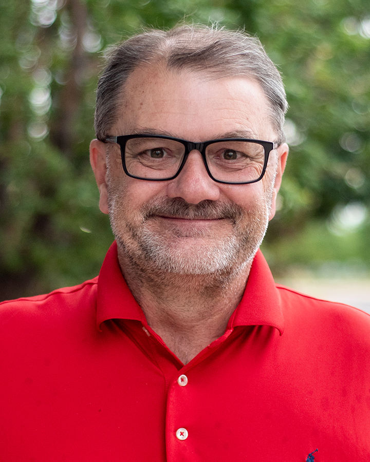 Headshot of John Bartlett.